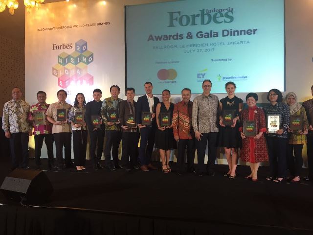 PaperOne Raih Forbes Indonesiaâ€™s Rising Global Stars Award 2017
